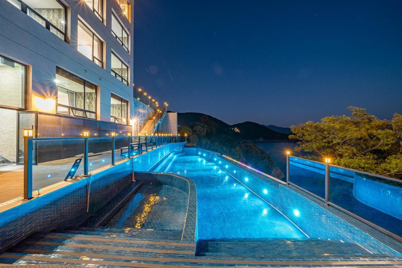 Le Paradis Ocen View Spa Pension Hotel Yeosu Exterior photo